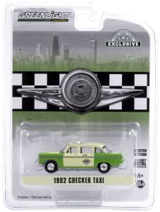 GREEN30208 - CHECKER MOTORS MARATHON A11 1982 taxi verde y crema vendido en blister