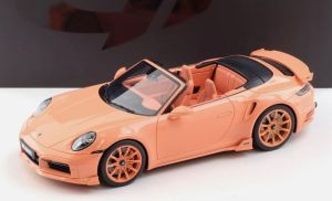GT564 - PORSCHE 911 Turbo S Cabriolet BRABUS 2024 color melocotón