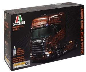 ITA3897 - SCANIA R730 V8 4x2 Show Truck modelo Black Amber para montar y pintar