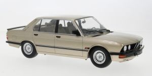 IXO18CMC184.22 - BMW 520i E28 dorado de 1987