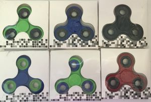 LP00943 - Spinner de mano - Color aleatorio