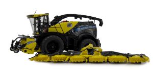 MAR2202-01 - NEW HOLLAND FR780 Demo Tour Italia - Limitado a 333 ejemplares.