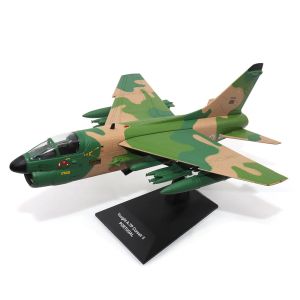 MCITY27293 - Avión VOUGHT A-7 P Corsair II 1965 Fuerza Aérea Portuguesa