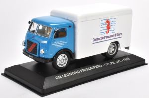 NET0053 - OM 1966 portador de caja de nevera de los pescadores italianos Consorzio Pescatori Di Goro