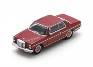 SCH26763 - MERCEDES-Benz Sedan W114 rojo