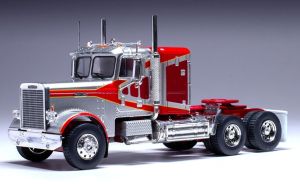IXOTR200.22 - FREIGHTLINER FLC 120 64 T 6x4 1977 Gris y Rojo
