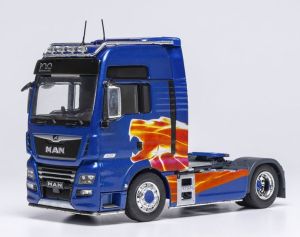 IXOTR235.22 - MAN TGX XXL 4x2 2020 Azul con decoración
