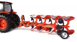 UH4930 - Arado KUBOTA RM 2005V