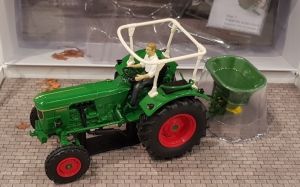 UH5371 - Juego Deutz 6005 con sembradora Amazone ZA