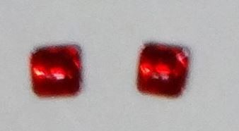ART04360_R - Lente cuadrada para faro x2 Roja - 2 x 2 mm