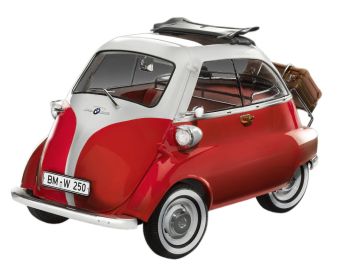 REV07735 - BMW Isetta 250 - Kit 70.º Aniversario con Pintura