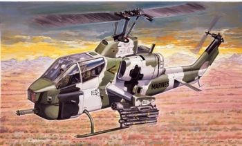 ITA0160 - Helicóptero AH-1W Super Cobra para montar y pintar
