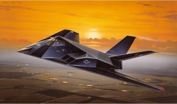 ITA0189 - Construye y pinta el avión de combate F-117A Nighthawk