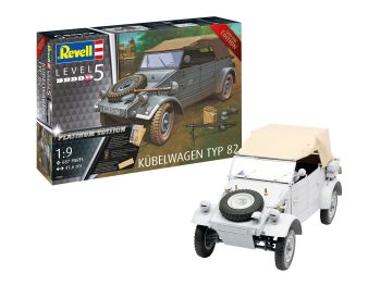 REV03500 - KÜBELWAGEN Tipo 82 para montar y pintar