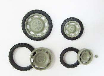 ART04214 - 4 ruedas estrechas - Delanteras 39mm - Traseras 53mm