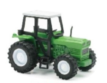 NEW04263C - tractor verde