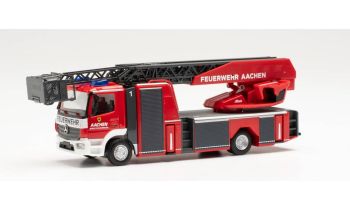HER095938 - Camión de bomberos a gran escala MERCEDES Atego