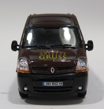 ELI113911 - RENAULT Master - Cirque Arlette GRUSS burdeos