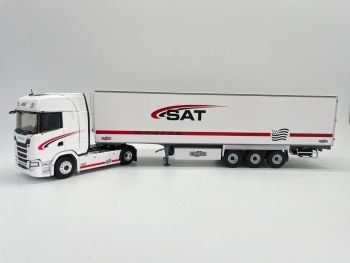 ELI117081 - SCANIA R450 4x2 con 3 Ejes remolque frigorífico - Transporte SAT