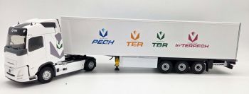 ELI118615 - VOLVO FH Aero 4x2 con remolque TBR de 3 ejes