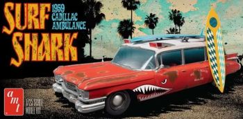 AMT1242/12 - CADILLAC Ambulance 1959 -Surf Shark para montar y pintar