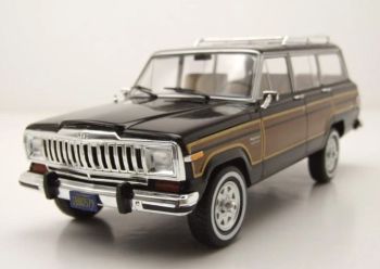 WBXWB124260 - Jeep Grand Wagoneer 1981, negro y marrón