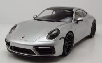 MNC155063104 - PORSCHE 911 Carrera 4 GTS 2020 Plata