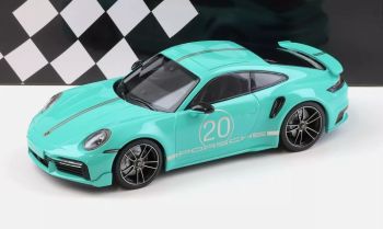 MNC155069175 - PORSCHE 911 Turbo S coupé Sport Design 2021 Verde