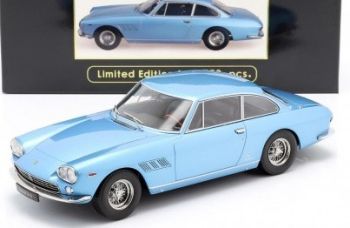 KKS180423 - FERRARI 330 GT 2+2 1964 Azul metalizado claro - Edición limitada a 750 unidades.