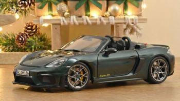 NOREV187272 - PORSCHE 718 Spyder RS ​​Weissach Pack 2023 Verde Bosque Metalizado