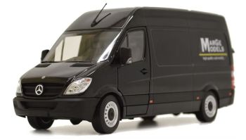 MAR1905-02-01 - MERCEDES BENZ Sprinter negro - Edición MarGe Models