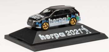 HER102179 - AUDI Q7 Navidad HERPA 2021
