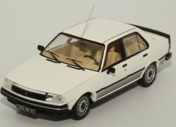 ODE108 - RENAULT 18 GTL Tipo 2 1985 Blanco - Limitado a 504 ejemplares.