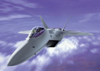 ITA1207 - Construye y pinta el avión de combate F-22 Raptor