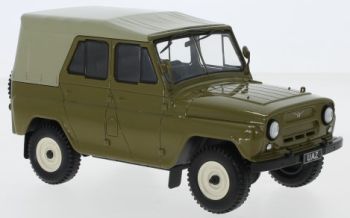 WBXWB124069 - UAZ 469 Verde