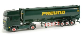 HER156578 - DAF XF 105 SSC con portacontenedores de 3 ejes y contenedor cisterna FREUND