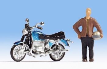 NOC15915 - Motocicleta BMW R90-6