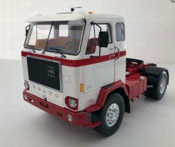 MOD18141 - VOLVO F88 4x2 1971 Blanco y rojo