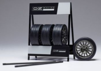 IXO18SET002W - Rack con llantas 4 OZ SUPERTURISMO