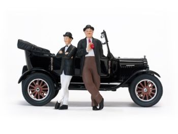 SUN1905 - FORD Modelo T 1925 con figura de LAUREL Y HARDY