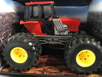 NEW19936E - Camión monstruo tractor rojo y gris