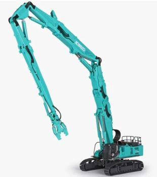 CON2232/0 - Excavadora de demolición KOBELCO SK1300DLC-10 brazo en configuración de 40m KR1350TPR-40