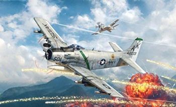 ITA2788 - Avión Skyraider A-1H para montar y pintar