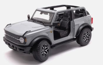 MST31457GRIS - FORD Bronco Badlands 2021 gris sin puertas