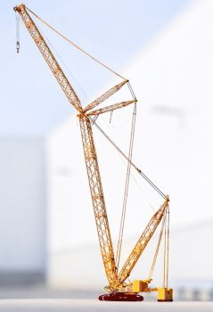 IMC32-0235 - Grúa sobre orugas DEMAG CC-2800-1 WIESBAUER