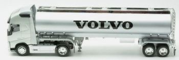 WEL32692GRIS - VOLVO FH500 4x2 (Plata) con cisterna de 2 ejes