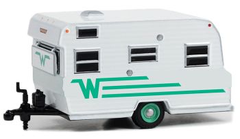 GREEN34140-C - Caravana Winnebago Travel Trailer 216 1965 de la serie HITCHED HOMES en blister