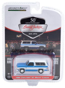 GREEN37270-D - 1984 CHEVROLET K5 Blazer custom azul y blanco de la serie 50 aniversario de BARRETT JACKSON en blister