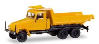 HER307574 - Camión volquete color naranja – IFA G5 6x4