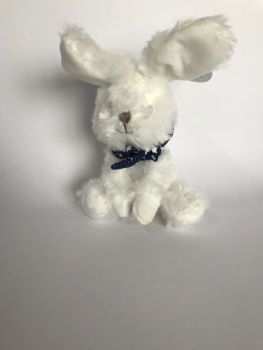 DC3818-05 - Peluche conejo con bufanda azul oscuro con estrellas